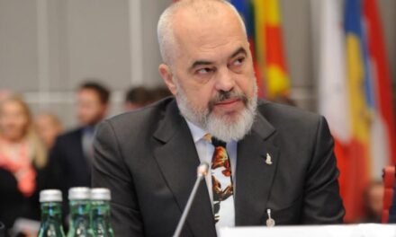 Kriza bjelloruse: Rama, një “biletë europiane” për të negociuar me Lukashenkon