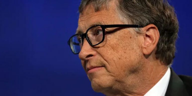 Gates: Për vendet e pasura pandemia mund të mbarojë vitin tjetër, për të varfrat…