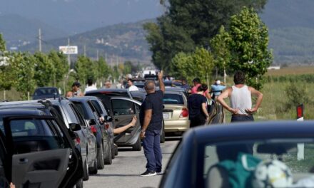 Udhëtimi drejt Greqisë, Policia: Nga e diela hyjnë në fuqi masat e reja