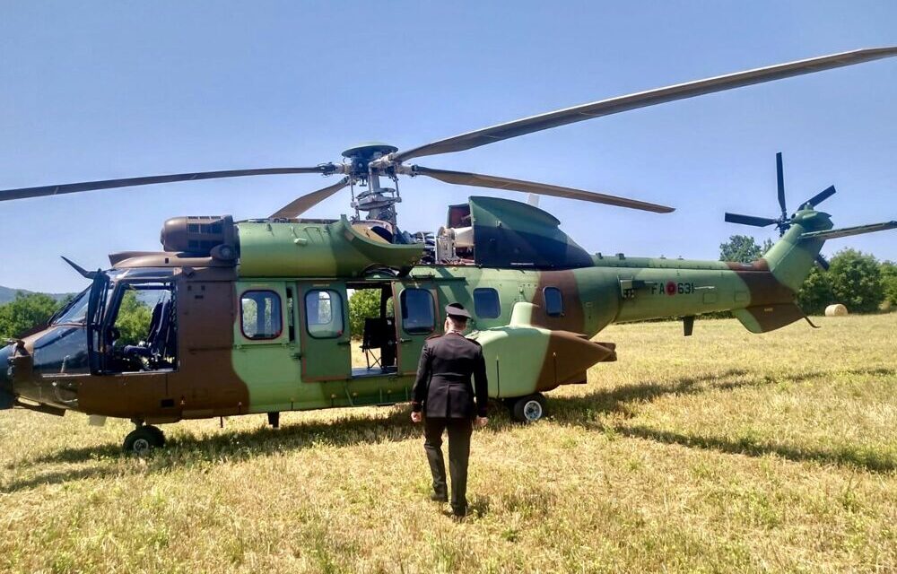 Dy helikopterë me vlerë 17 milionë euro të Shqipërisë do të zhvendosen në Itali