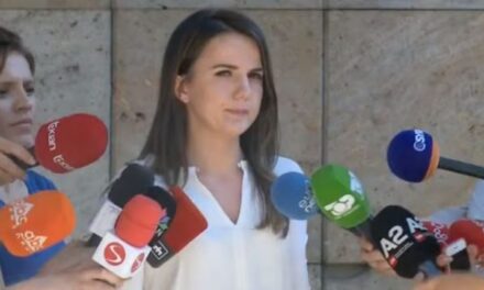 Opozita parlamentare bojkoton Komisionin e Ligjeve, Hajdari: Mazhoranca nuk do hapjen e listave