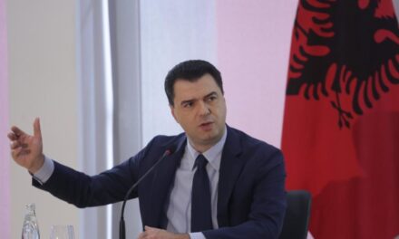 Basha: Pse Rama do të largojë Milva Ekonomin si deputete për ta komanduar si kryetare të Bashkisë së Durrësit