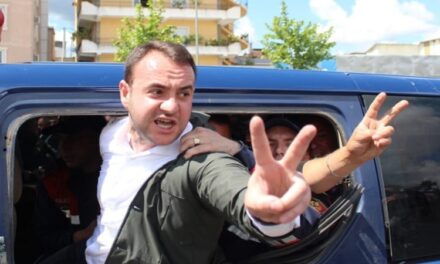 Surprizë në zgjedhjet brenda PD në Korçë: Demokratët largojnë nga gara ish-deputetin Klevis Balliu