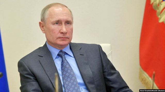 A do të mbetet Vladimir Putin president përjetë?