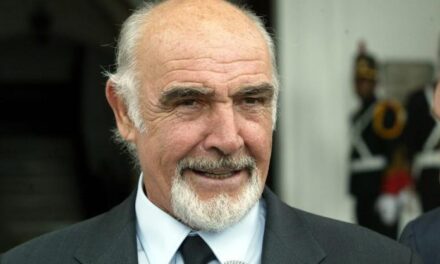 Vdes aktori i njohur Sean Connery, James Bond-i më i mirë i të gjitha kohërave