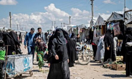 Zbrazet Al Hol, kurdët do të lirojnë 15 mijë ekstremistë të ISIS nga kampi