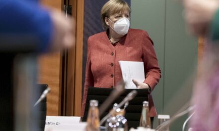 Merkel paralajmëron: Vala e dytë e pandemisë, më e ashpër se e para