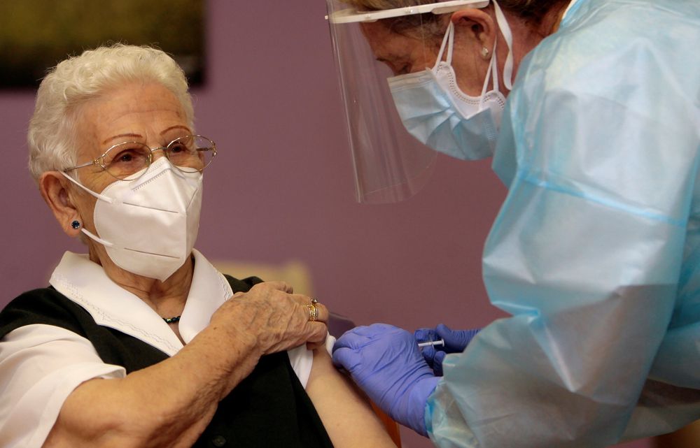 Spanja krijon një regjistër për qytetarët që refuzojnë vaksinimin