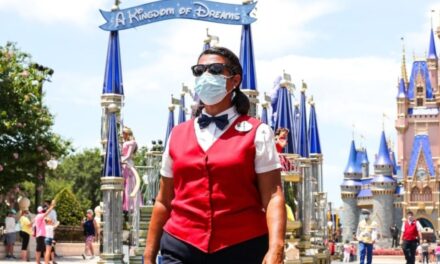 Kohë pandemie, Disneyland si “Air Albania”, shndërrohet në qendër vaksinimi