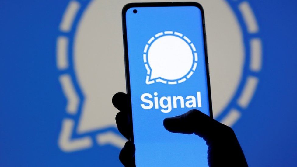 I mori miliona përdorues WhatsApp, Signal pëson vështirësi teknike
