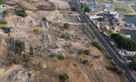 Zbulohet një nga xhamitë më të vjetra në Izrael, studuesit: Ç’ishin muslimanët e asaj epoke