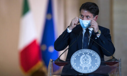 Conte dështon të tërheqë opozitën, qeveria e Italisë në udhëkryq