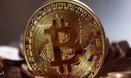 Bitcoin tejkalon vlerën 30.000 dollarë për herë të parë