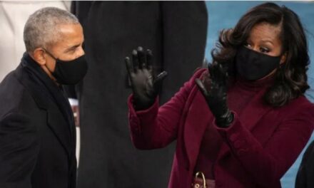 Xhelozi a çfarë? Pse Michelle i është hakërryer Barack-ut në inaugurimin e Biden-it
