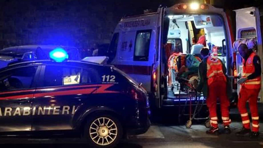 Makina përplaset me murin rrethues të varrezave, tragjedi për familjen shqiptare në Itali