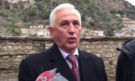 Nasip Naço, ish-ministri i LSI punoi për PS në Berat: I ktheva borxhin Partisë Socialiste