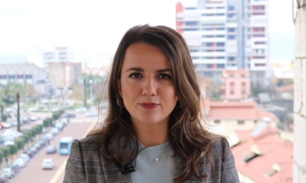 “Jam rritur duke u larë në Shkumbin”, Rudina Hajdari do të kandidojë në Elbasan
