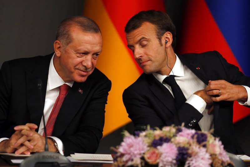 “I dashur Taip”, Erdogan dhe Macron shkëmbejnë letra për të ulur tensionet
