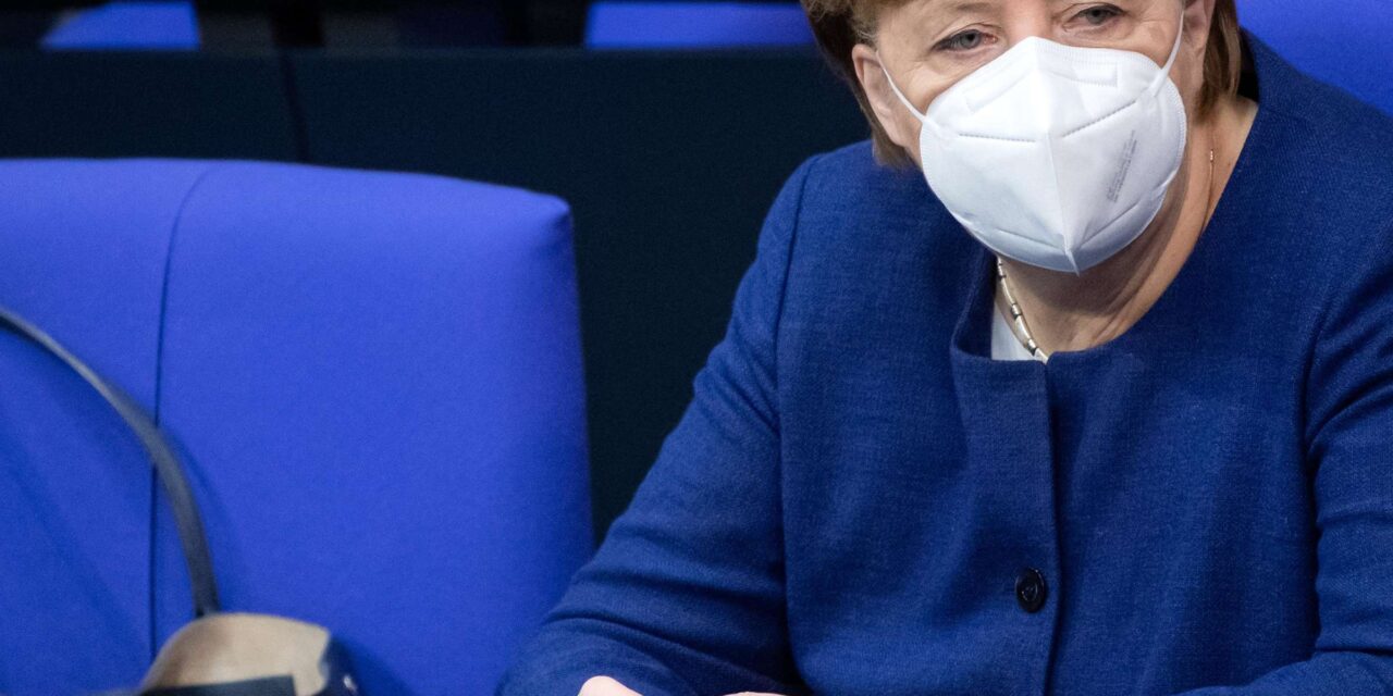 “Vaksina e AstraZeneca mbron edhe të moshuarit. Merkel duhet ta marrë vaksinën live”
