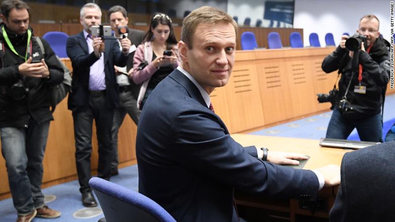 Dënohet me burg Navalny, kritiku më i madh i Putin