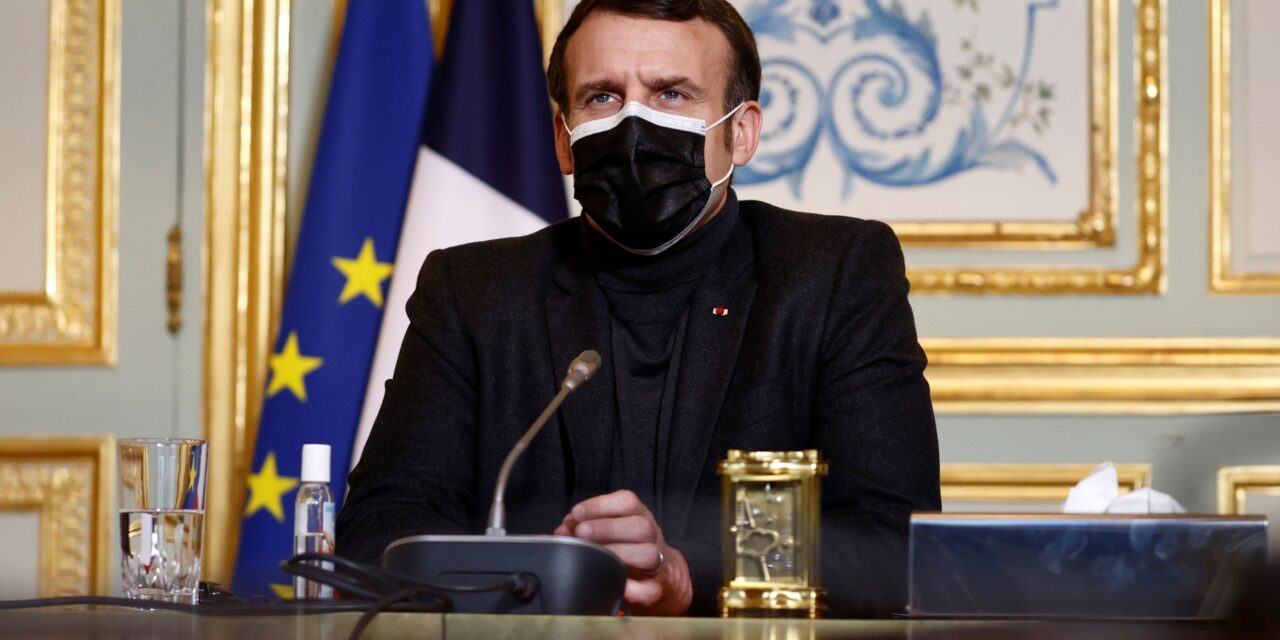 Macron drejt një “karriere” të re, po shndërrohet në virolog