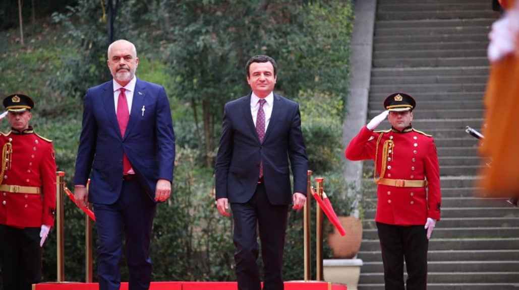 Baton Haxhiu: Albin Kurti synon që një ditë të jetë kryeministër i Shqipërisë