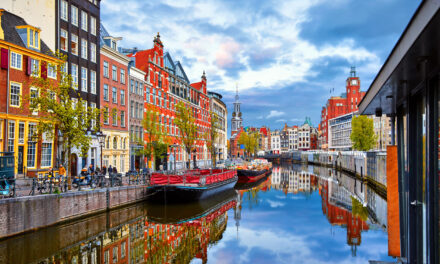 Amsterdami “mund” Londrën, bëhet kryeqyteti tregtar i Europës