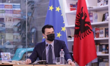 Basha zotohet se do të anëtarësojë Shqipërinë me të drejta të plota në BE