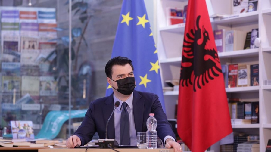 Basha zotohet se do të anëtarësojë Shqipërinë me të drejta të plota në BE