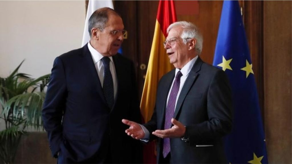 Borrell takon Lavrov në Moskë: Marrëdhëniet BE-Rusi në pikë kritike