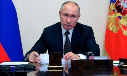 Pse Putin nuk po vaksinohet me Sputnik V?