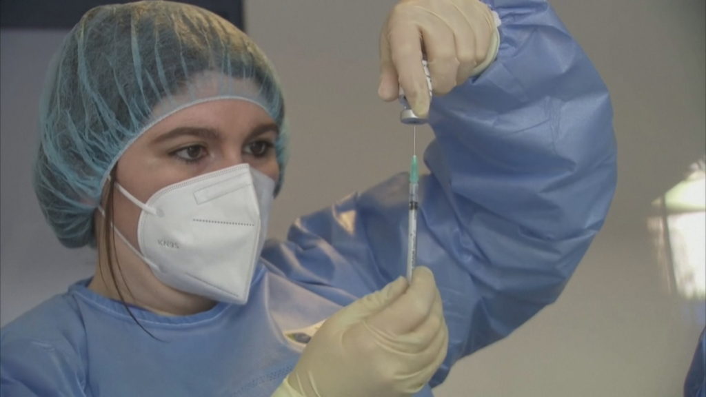 EMA: Nuk ka prova që idhin vaksinën AstraZeneca me vdekjen e infermieres në Austri