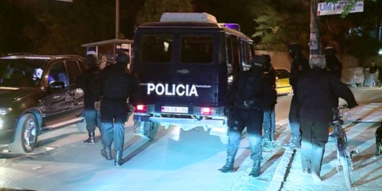Policia kontrolle Durrës dhe Elbasan