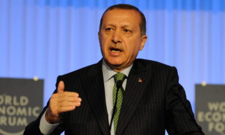 Zhvlerësimi i Lirës, Erdogan thirrje turqve: Investoni valutën dhe arin tuaj