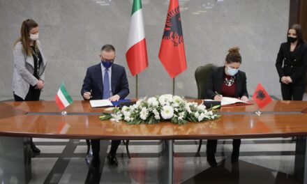 Zyrtare, patentat shqiptare do të njihen në Itali