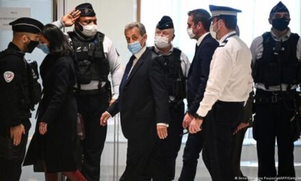 Sarkozy flet për dënimin: Paanësia politike e hetuesve ishte e diskutueshme