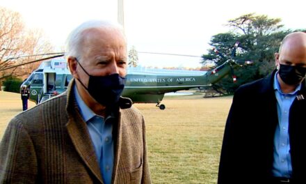 Biden iu kërkon emigrantëve të mos vijnë në SHBA