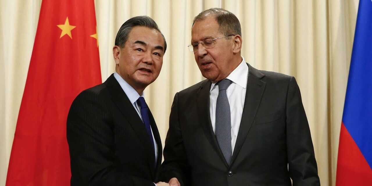 Lavrov vizitë në Kinë: Të ulim varësinë nga dollari amerikan
