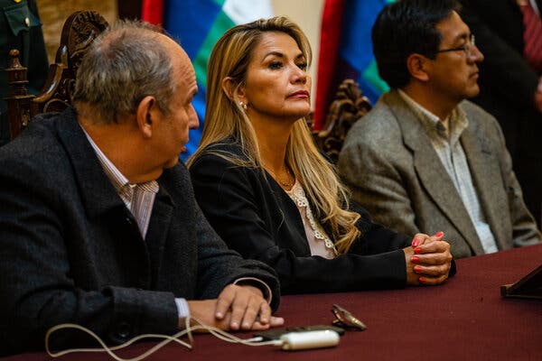 Arrestohet ish-presidentja e Bolivisë, akuzohet për terrorizëm dhe kryengritje