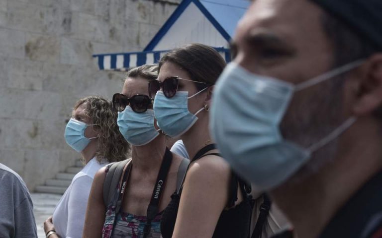 Mitsotakis: Jemi në fillimin e fundit të pandemisë