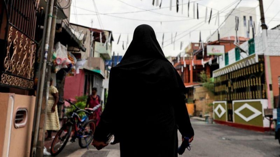 Pas Zvicrës, Sri Lanka pranë ndalimit të burkës: Bëhet për siguri kombëtare