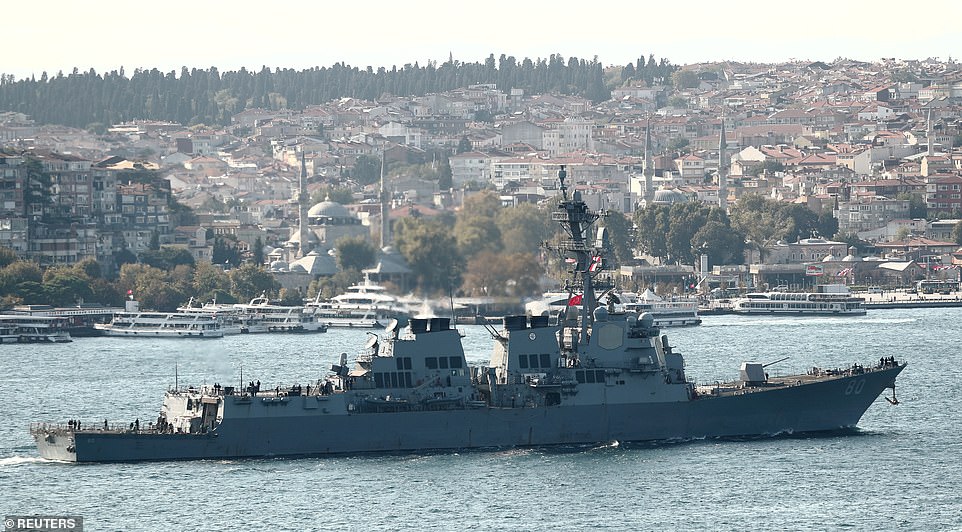 SHBA anulon për momentin kalimin e anijeve për në Detin e Zi
