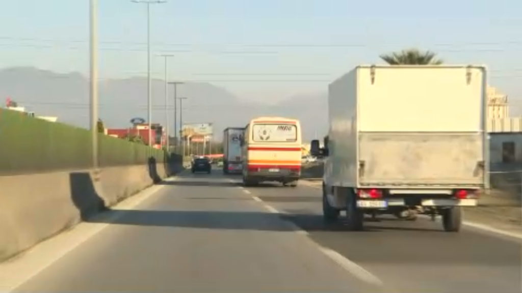 RRSH nis riparimin e autostradës Tiranë-Durrës
