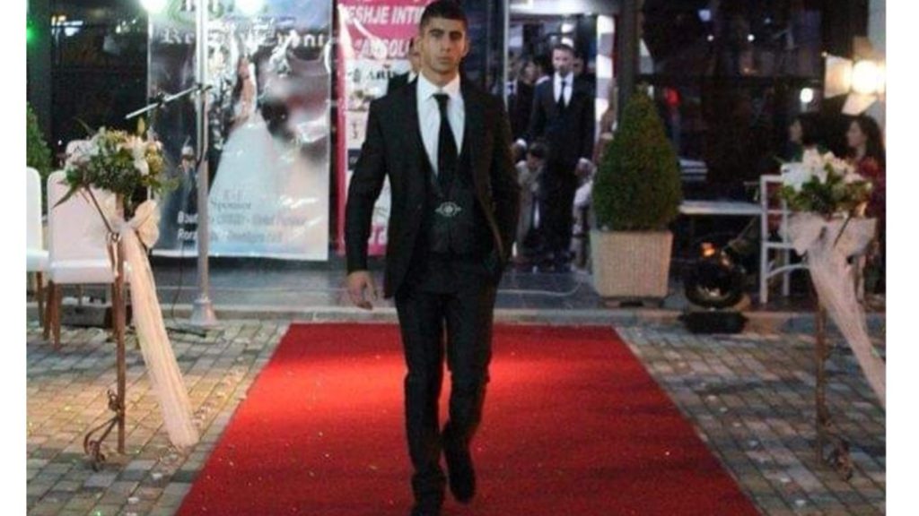 23-vjeçari turk “hedh” paratë për blerjen e votave në Vlorë