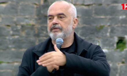Rama: Meta kandidati informal i opozitës në Vlorë, premton se do nxjerrë njerëz nga burgu