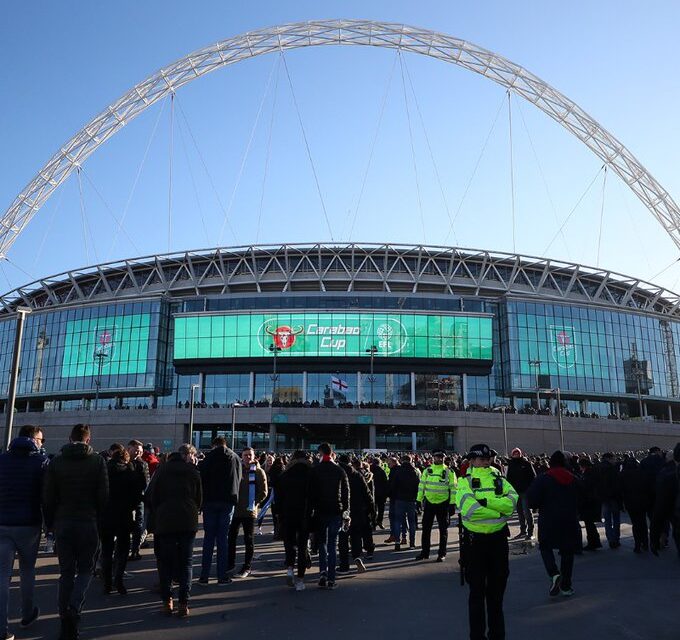 Stadiumet angleze drejt rikthimit në normalitet, Tottenham nis abonimet për tifozët