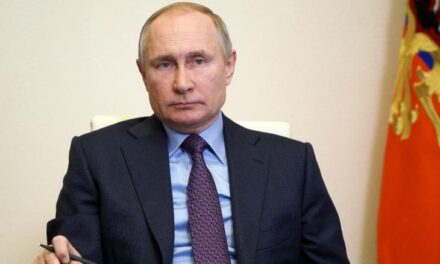 Sërish pas dyerve të mbyllura, Putin merr dhe dozën e dytë të vaksinës