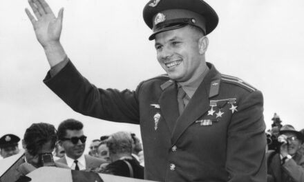 Përvjetori i fluturimit të parë në hapësirë: Legjenda e Yuri Gagarin jeton ende në Rusi