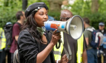 Qëllohet me armë në kokë një aktiviste e re e Black Lives Matter në Londër