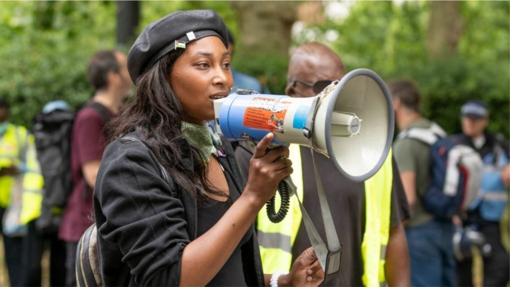 Qëllohet me armë në kokë një aktiviste e re e Black Lives Matter në Londër